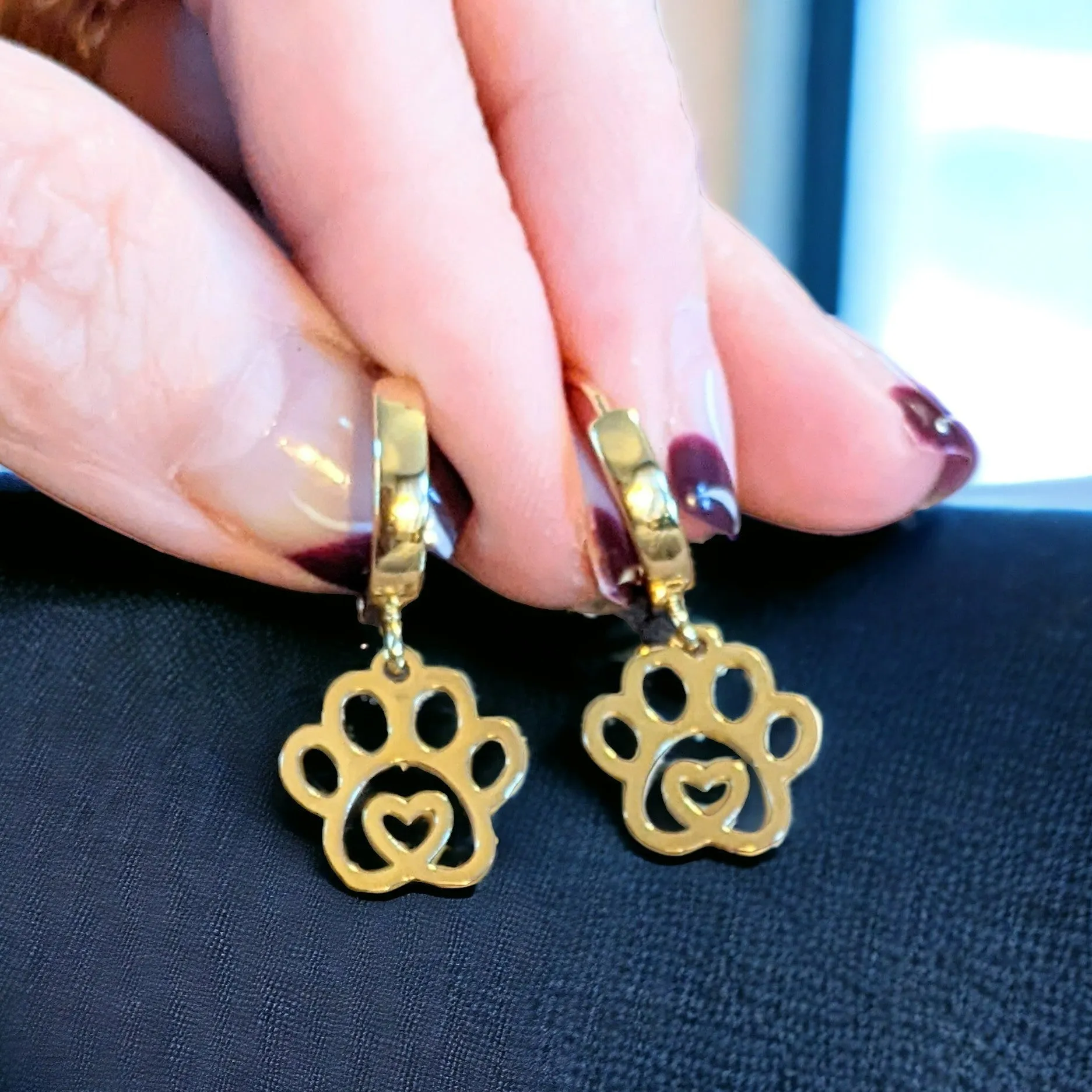 Gold Dog/Cat Paw Hoop earrings, 16mm Hoop Drop