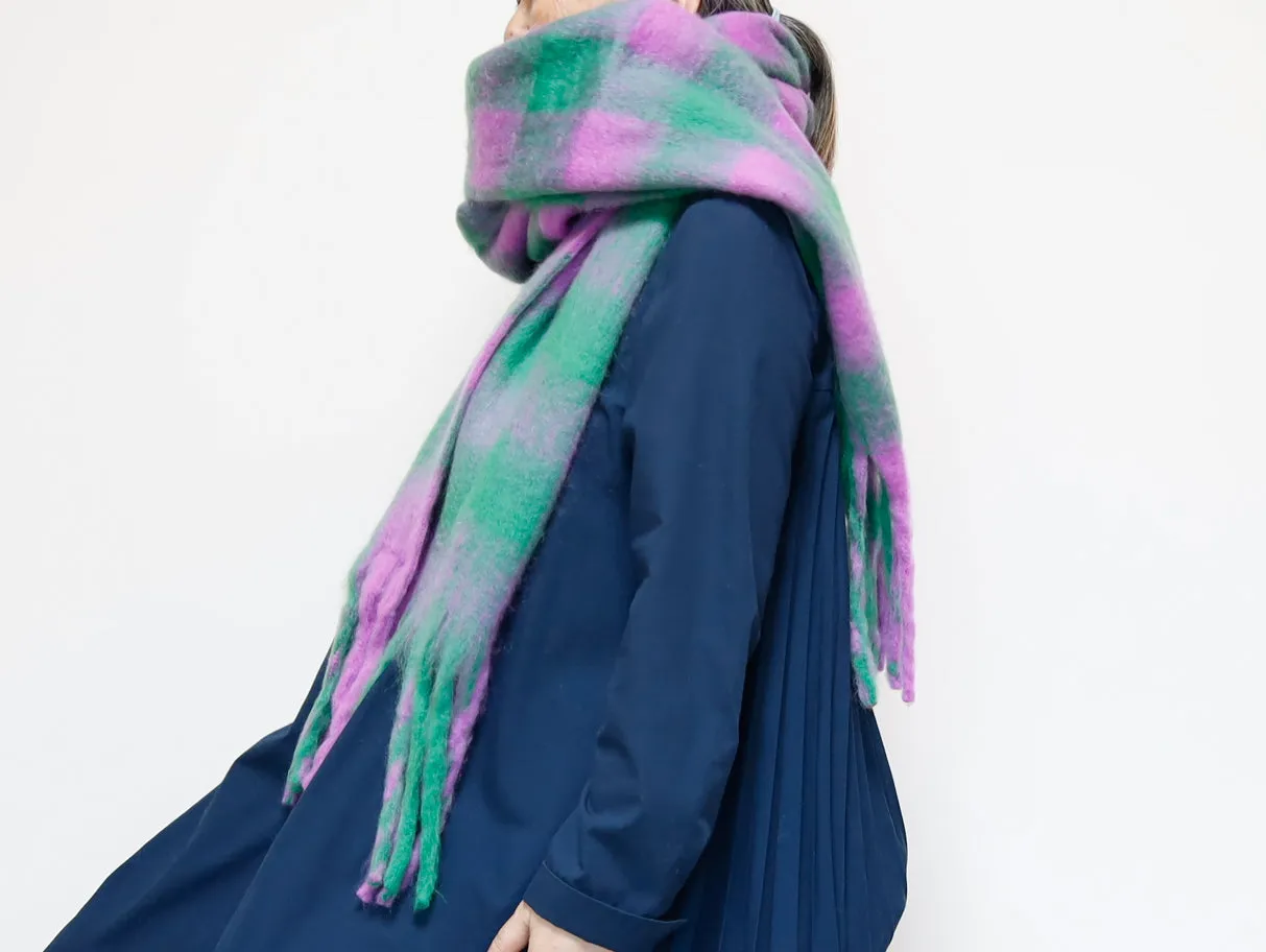 <A15M>  OVERSIZED Scarf