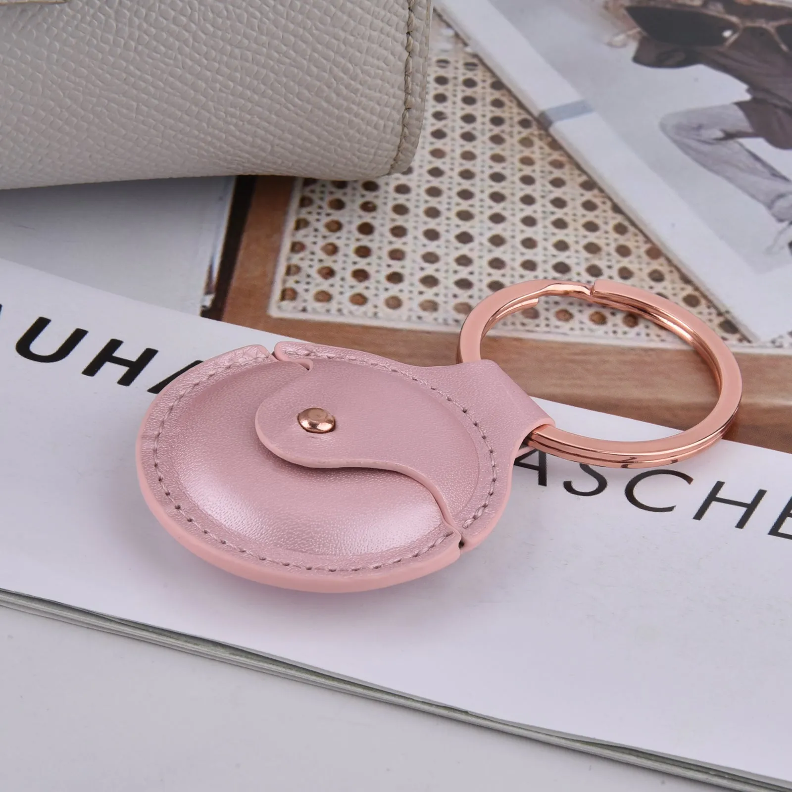 PU Leather Case for Apple AirTag for Wallet Dog Collar Luggage Keys etc