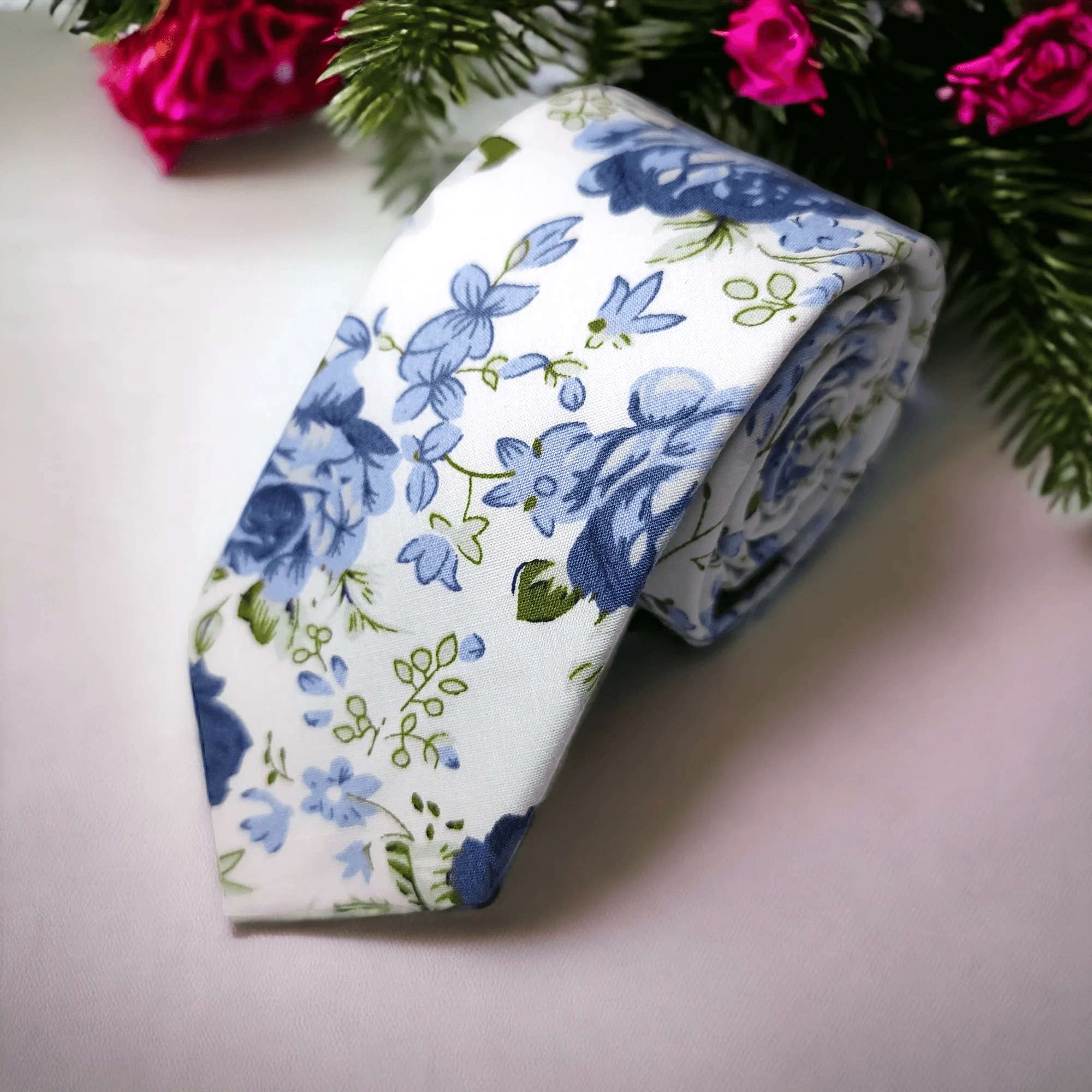 White Steel Blue Leaf Floral Slim Tie
